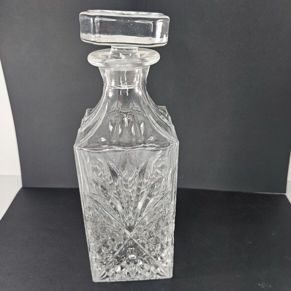 Vintage Cut Glass Whiskey Decanter With Stopper - Picture 3 of 8